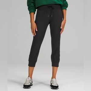 Lululemon Ready to Rulu High-Rise Cropped Jogger
